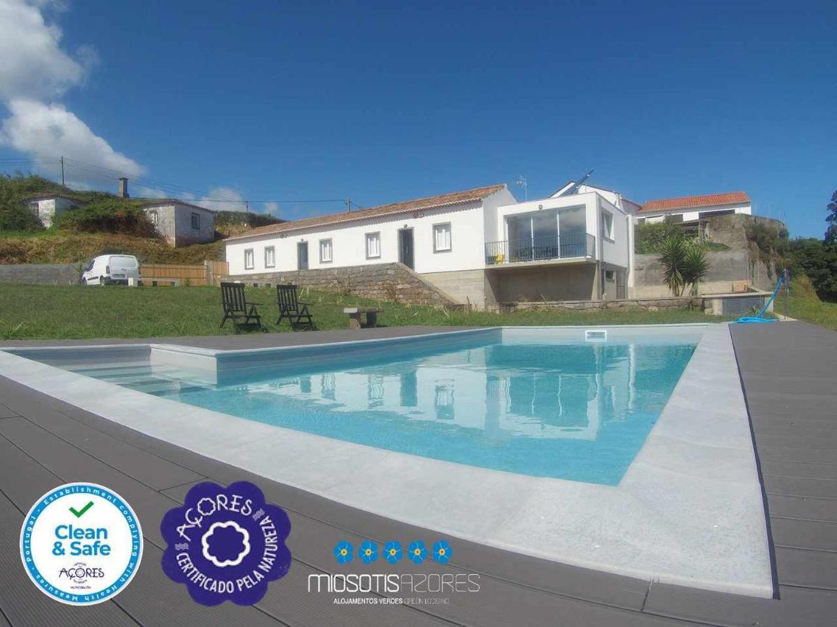 Casas do Forneiro A Casa Casa para casal com piscina e vista magnífica Nordeste  Exterior foto