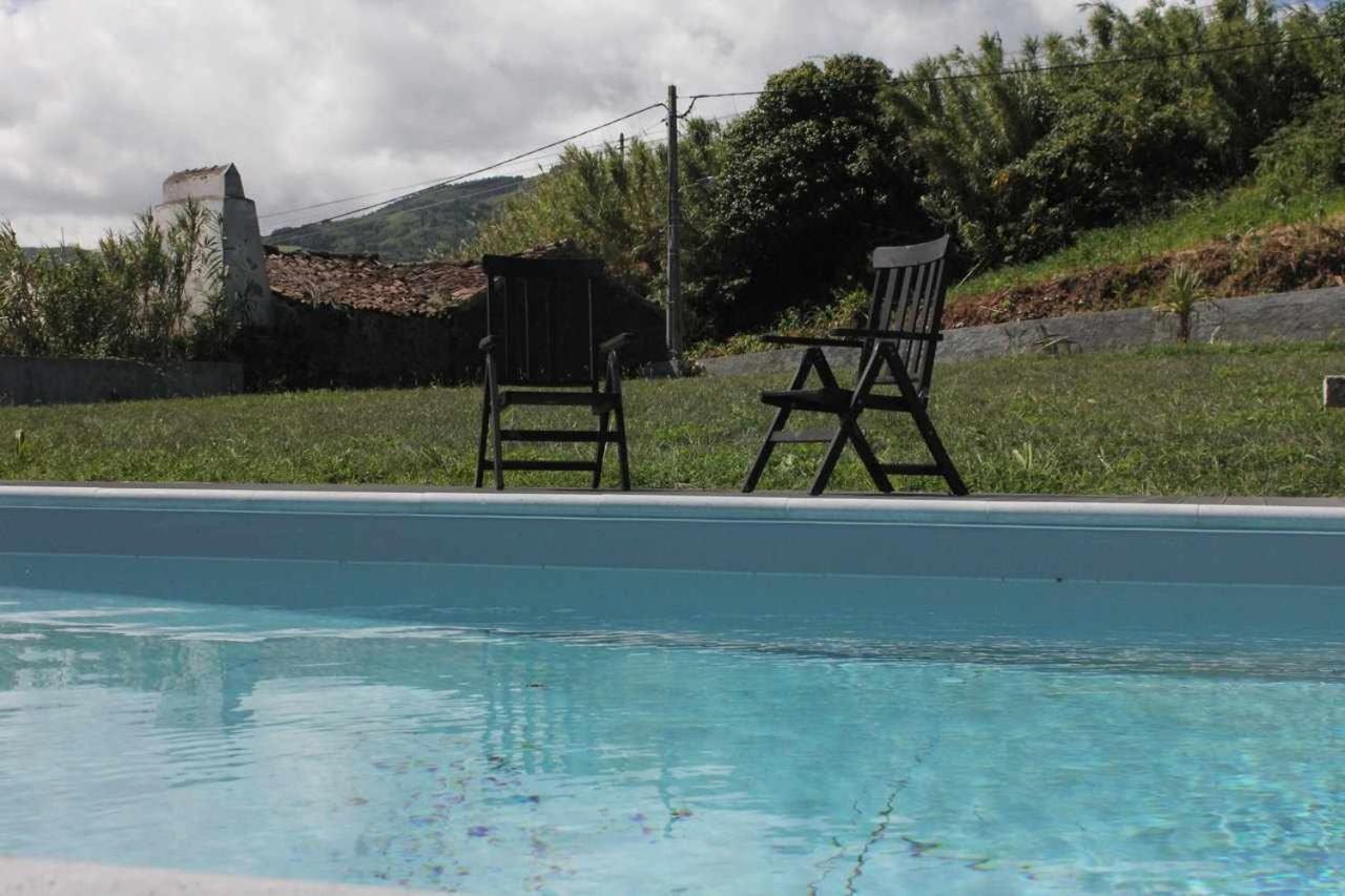 Casas do Forneiro A Casa Casa para casal com piscina e vista magnífica Nordeste  Exterior foto
