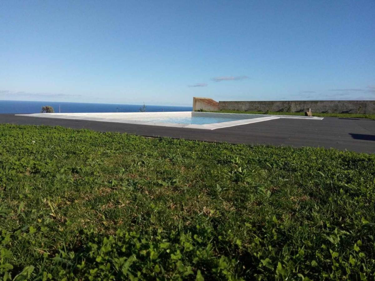 Casas do Forneiro A Casa Casa para casal com piscina e vista magnífica Nordeste  Exterior foto